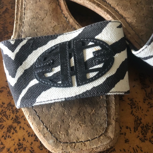 Antonio Melani zebra print canvas slides 9M - Picture 1 of 5